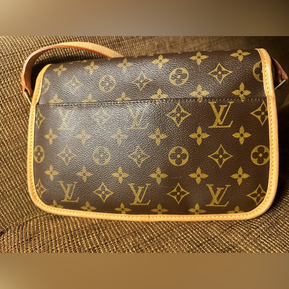- Louis Vuitton Sologne Monogram Canvas / Vintage - Picture 10 of 11
